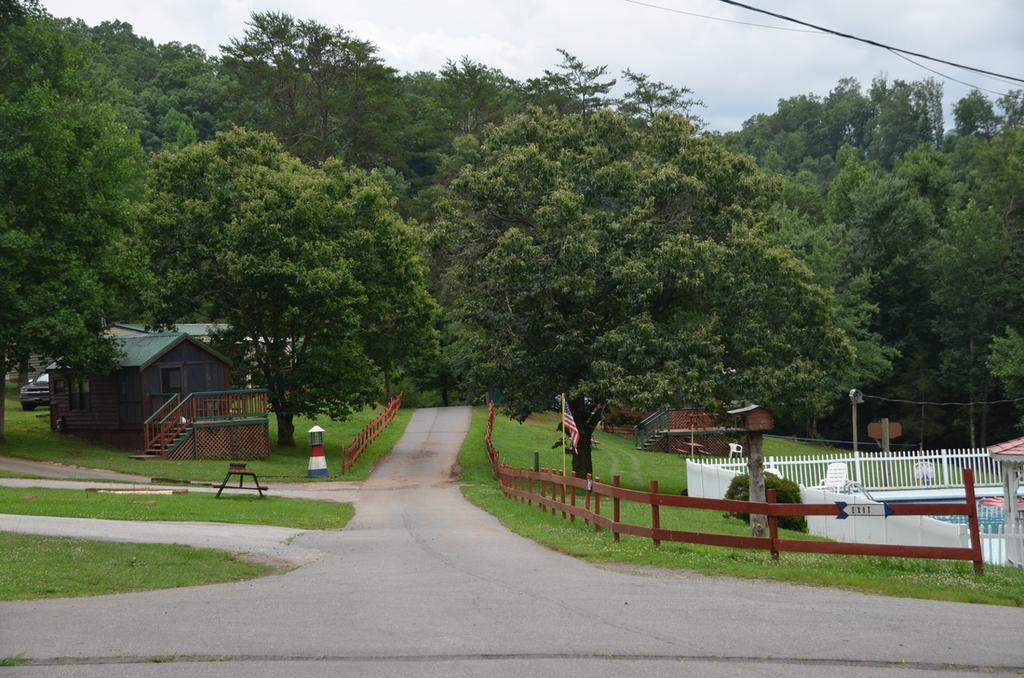 Ft. Wilderness Rv Park And Campground Whittier Luaran gambar