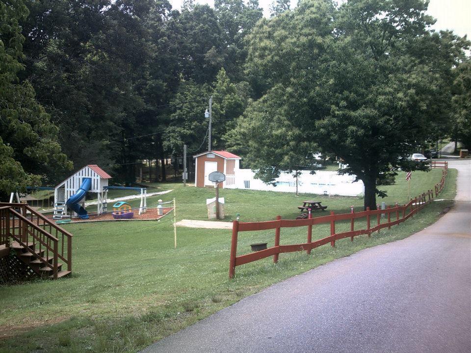 Ft. Wilderness Rv Park And Campground Whittier Luaran gambar